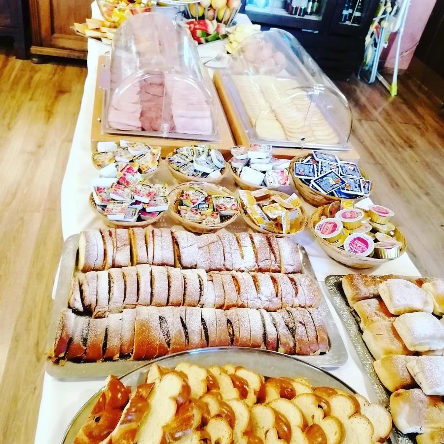 Hotel & Penzion Grand Matej Banská Štiavnica المظهر الخارجي الصورة