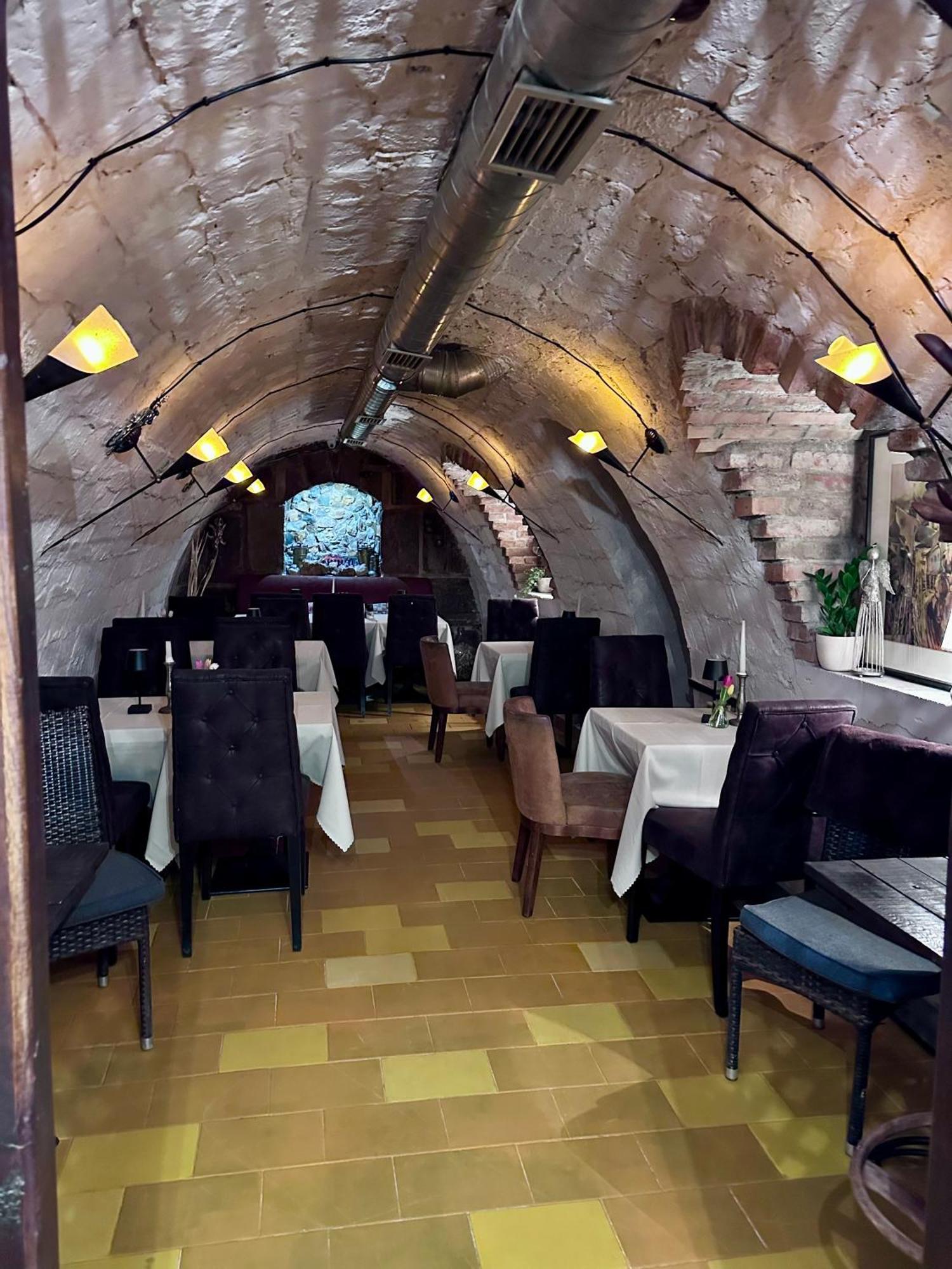 Hotel & Penzion Grand Matej Banská Štiavnica المظهر الخارجي الصورة