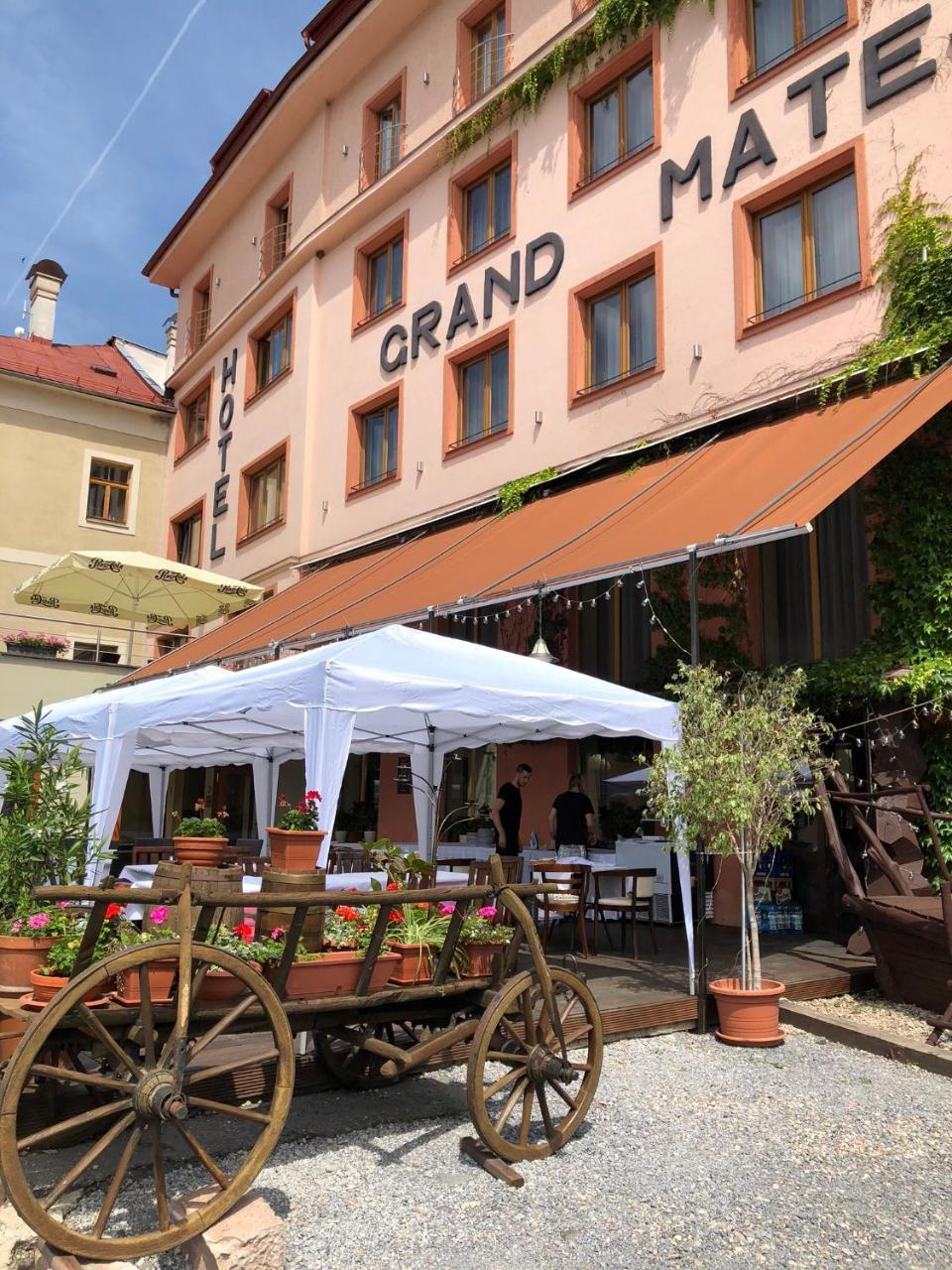 Hotel & Penzion Grand Matej Banská Štiavnica المظهر الخارجي الصورة