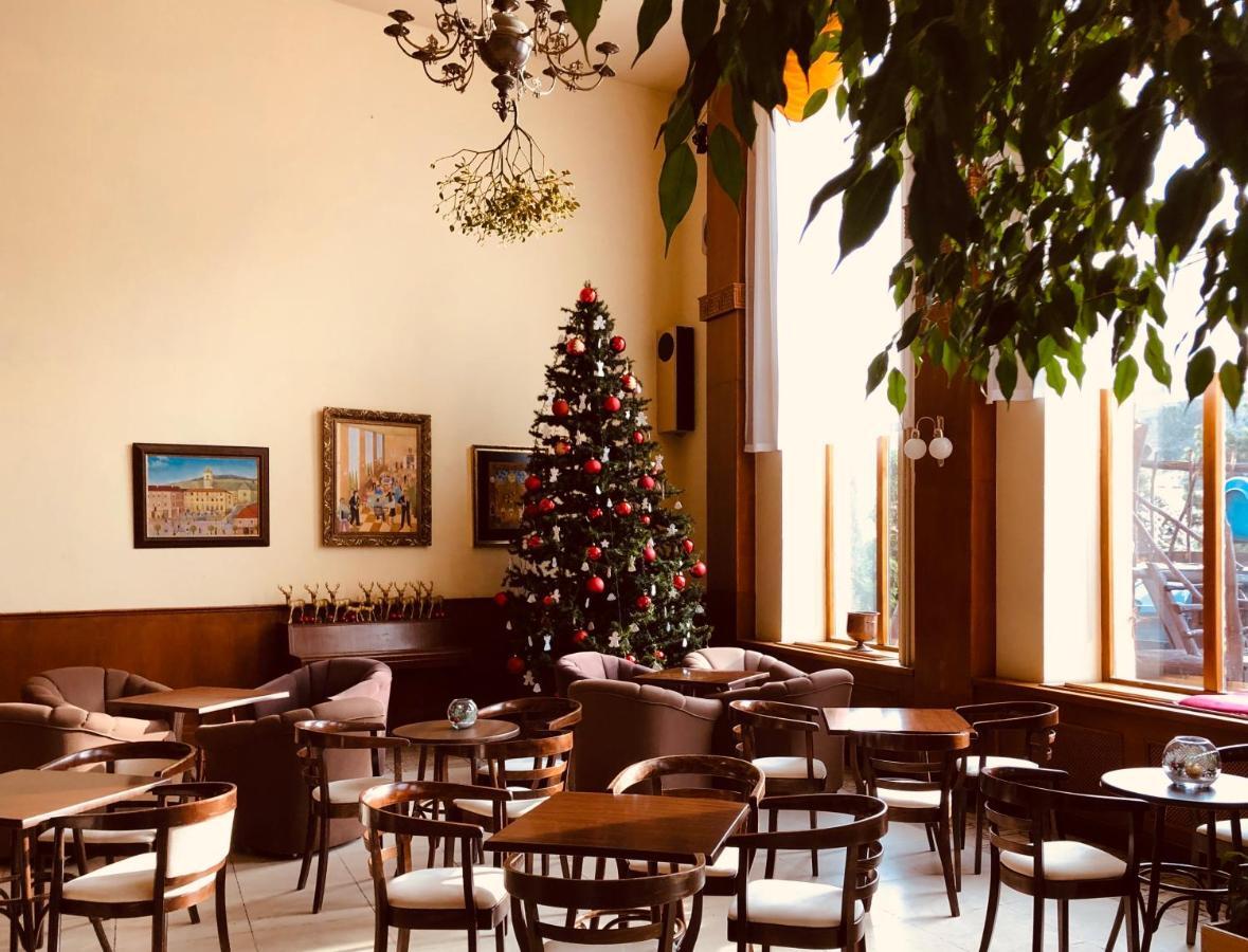 Hotel & Penzion Grand Matej Banská Štiavnica المظهر الخارجي الصورة