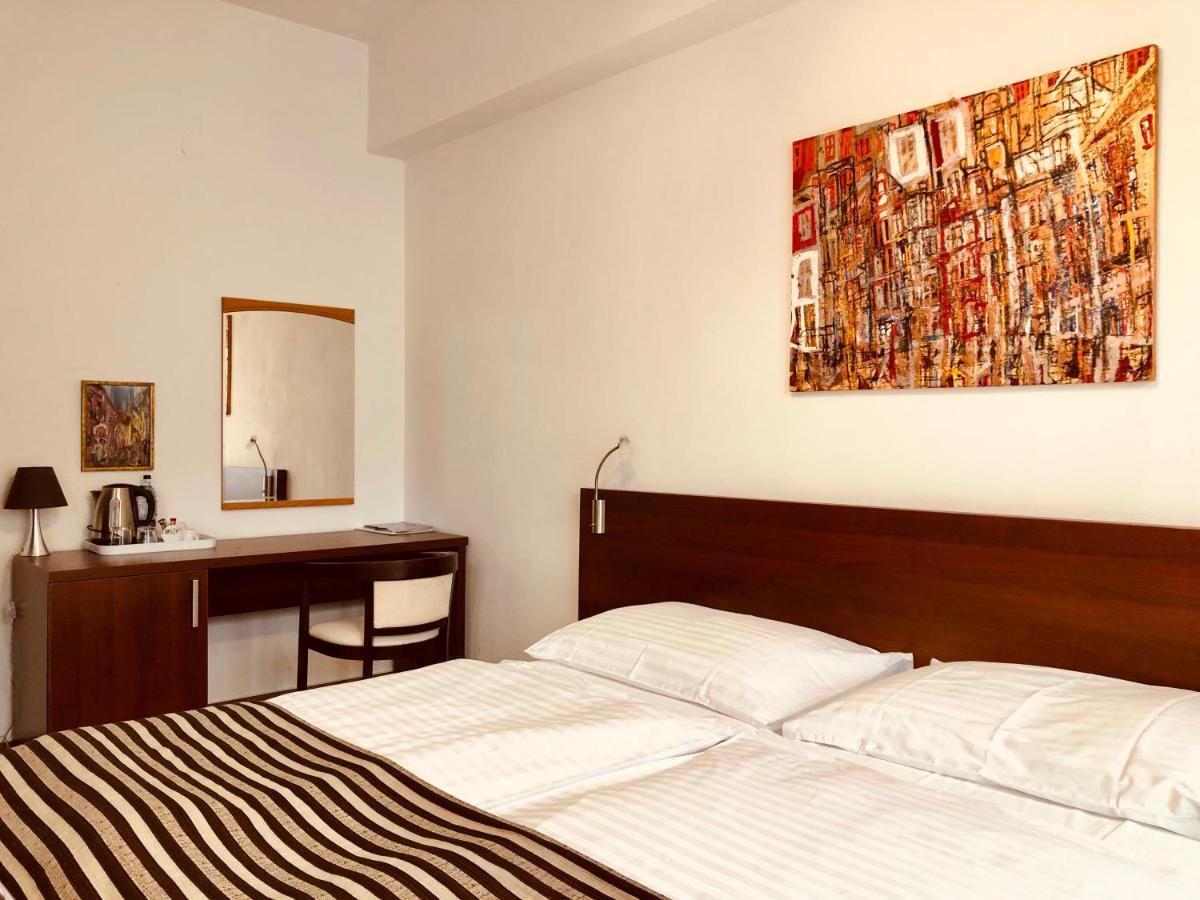 Hotel & Penzion Grand Matej Banská Štiavnica المظهر الخارجي الصورة